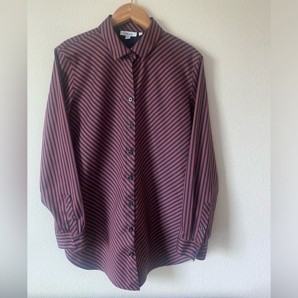 Chico’s Women’s Red&Navy Stripe Long Sleeve Button Down Shirt Size 10